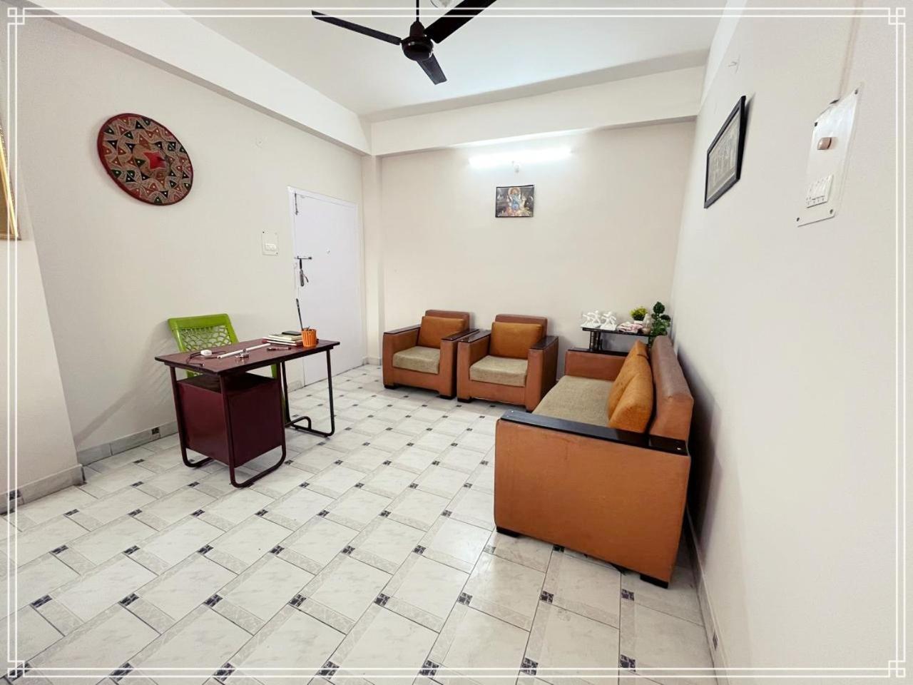 Kanak Laxmi Villa B & B Guwahati Ngoại thất bức ảnh